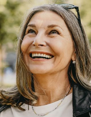 Voici la coupe de cheveux à bannir après 50 ans selon les coiffeurs